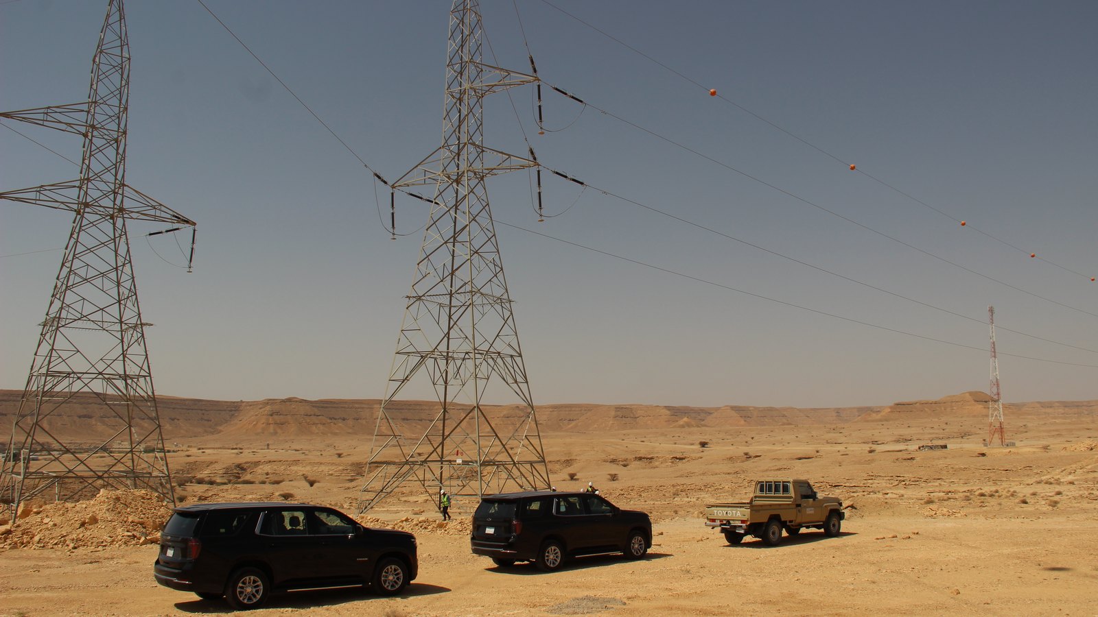 ESNAD overhead transmission line inspection in the field